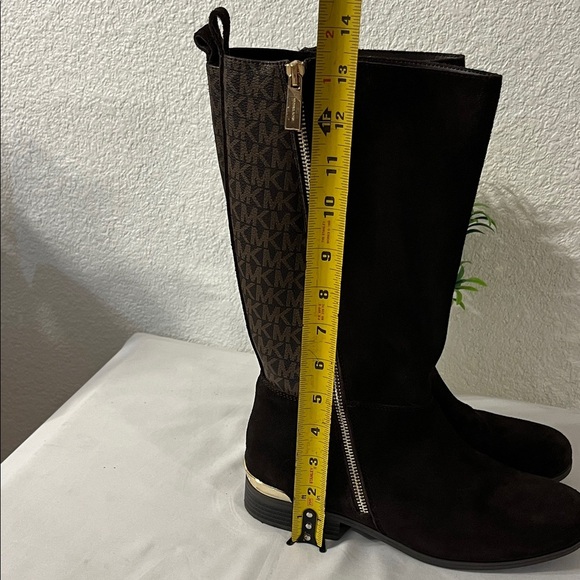 Michael Kors Black and Brown Monogram Boots used good condition - Picture 8 of 15